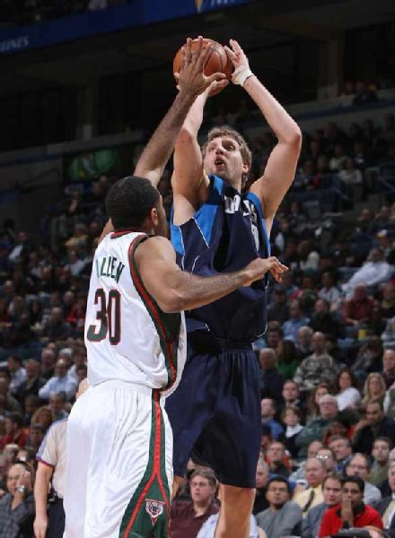 科瓦奇赛后 科瓦奇赛后